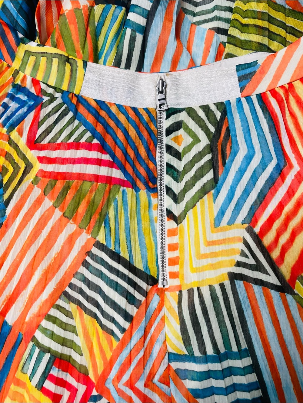 Alice + Olivia Skirt Shannon Rare Pleated Maxi Skirt Geometric Multicolor - Picture 8 of 9